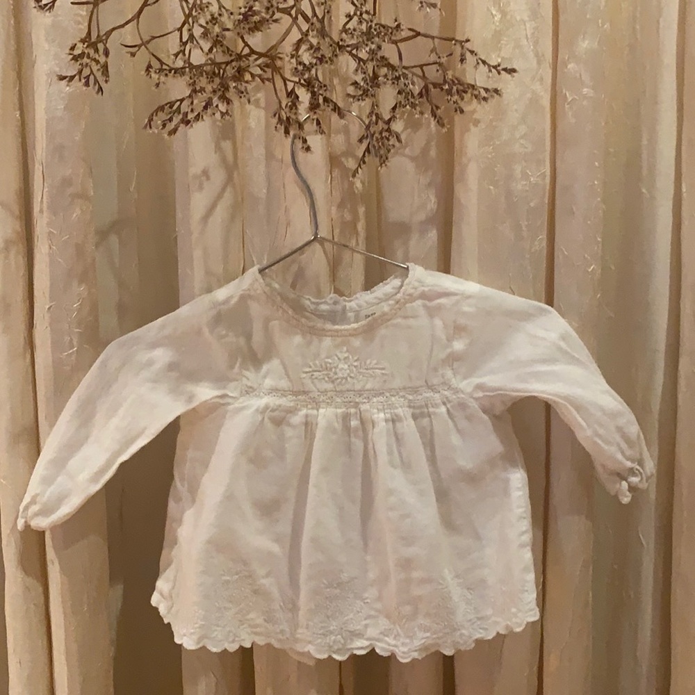 Zara White Long Sleeve Embroidered Baby Blouse